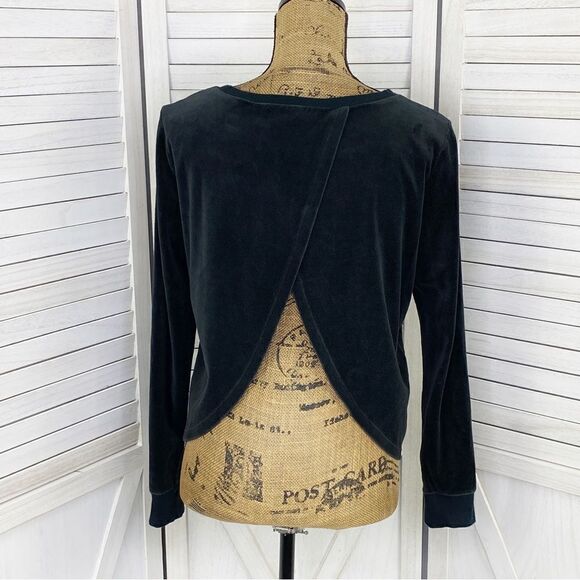Victoria’s Secret Velour Embroidered Open Split Back Shirt Black Small - Picture 5 of 13